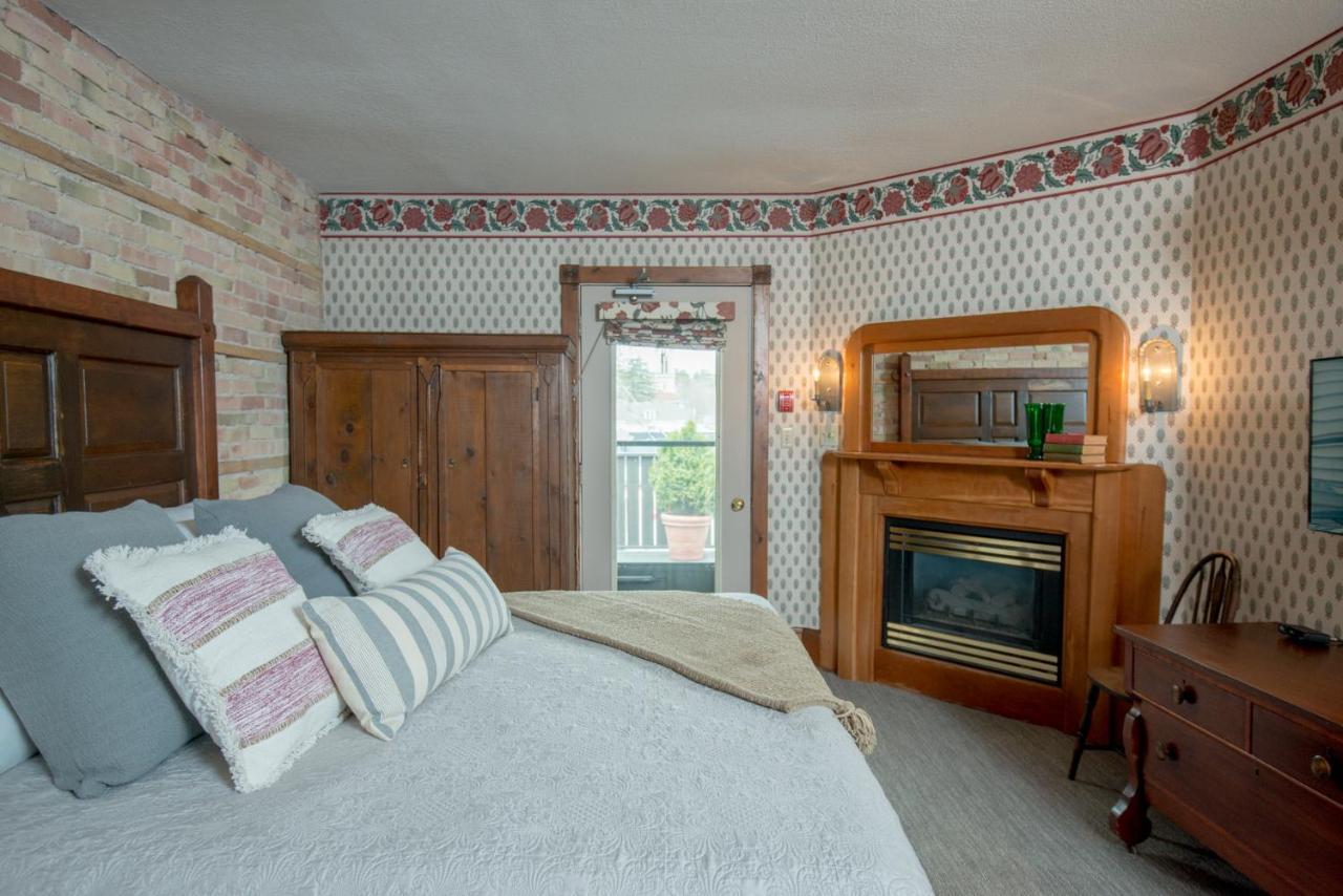 Inn at Cedar Crossing Sturgeon Bay Bagian luar foto