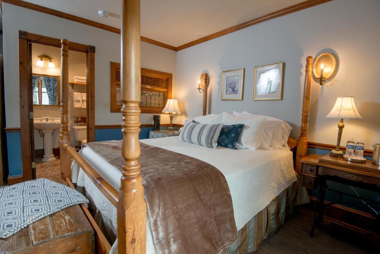 Inn at Cedar Crossing Sturgeon Bay Bagian luar foto