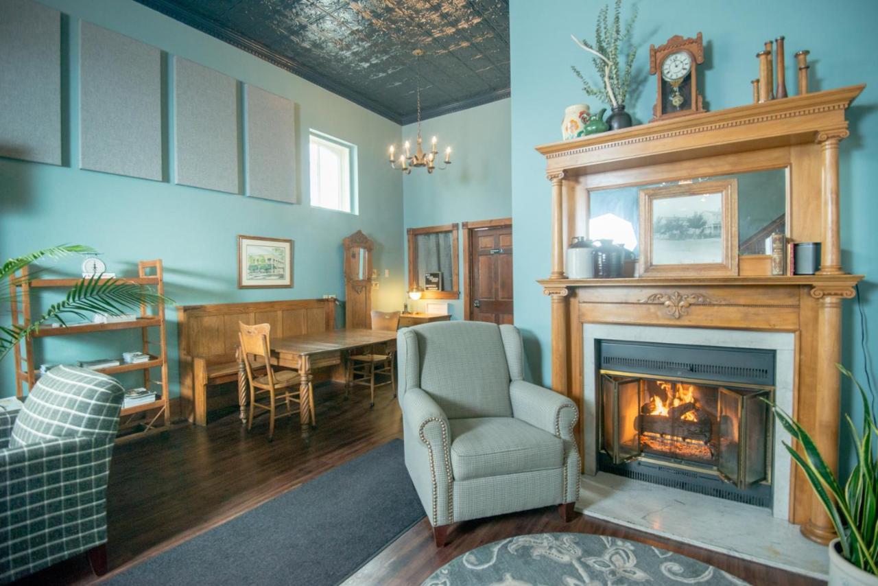 Inn at Cedar Crossing Sturgeon Bay Bagian luar foto
